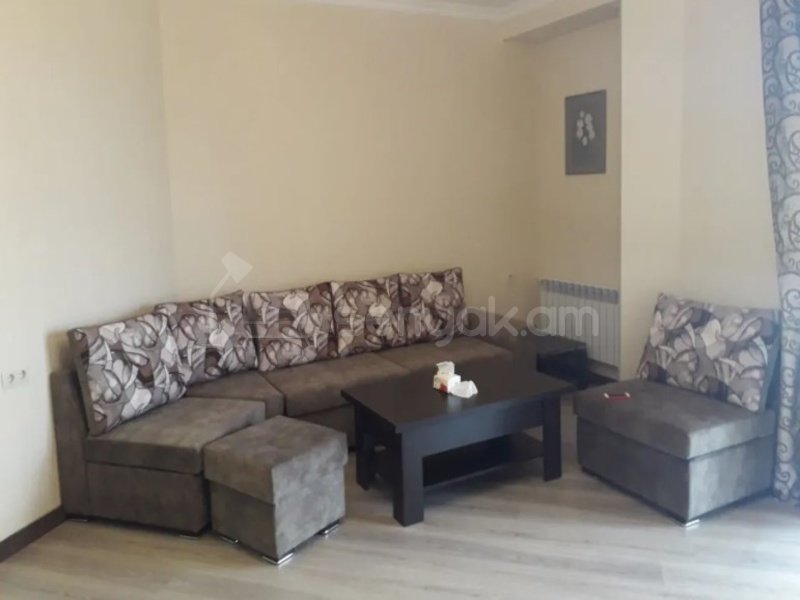 2 Սենյականոց Բնակարան, 70քմ, 9/14 հարկ, Կապիտալ Վերանորոգված, Կահավորված, Արևկող