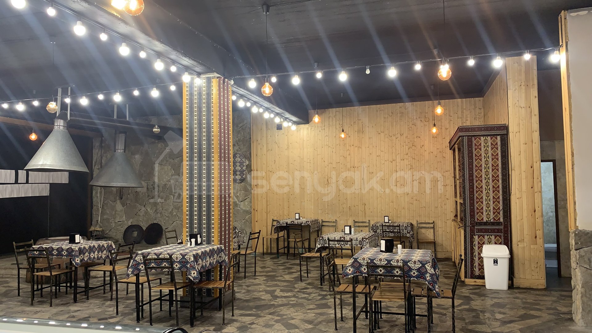 Առևտրի Տարածք, 1240քմ