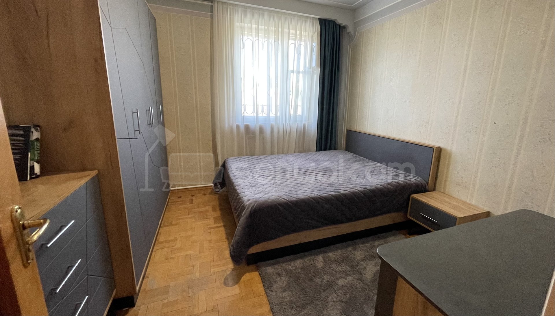 Առևտրի Տարածք, 1240քմ