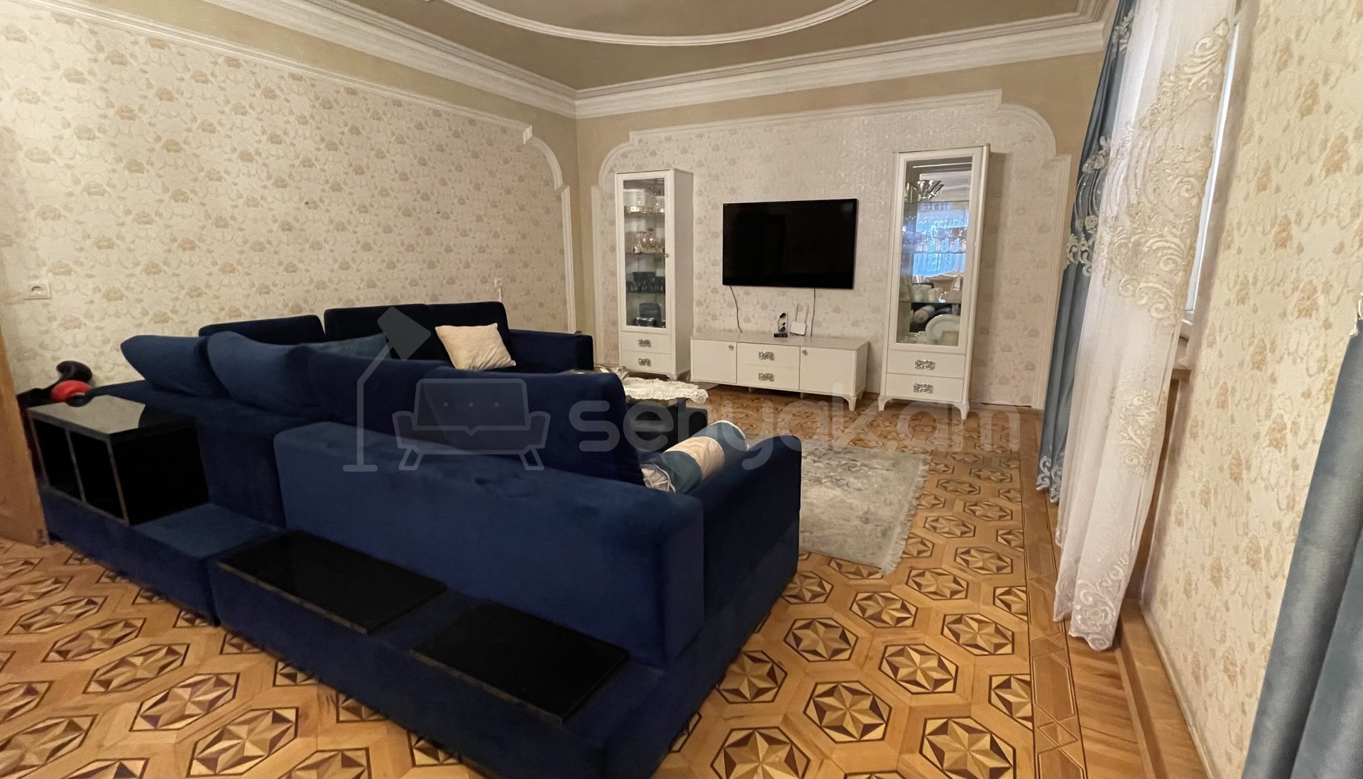 Առևտրի Տարածք, 1240քմ