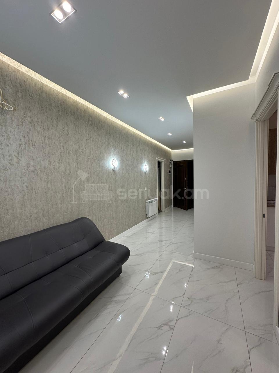 3 Սենյականոց Բնակարան Նորակառույցում, 85քմ, 8/16 հարկ, Կապիտալ Վերանորոգված, Կահավորված, Արևկող