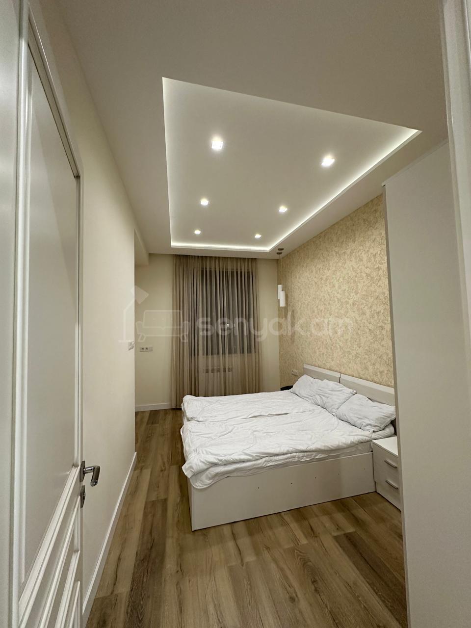 3 Սենյականոց Բնակարան Նորակառույցում, 85քմ, 8/16 հարկ, Կապիտալ Վերանորոգված, Կահավորված, Արևկող