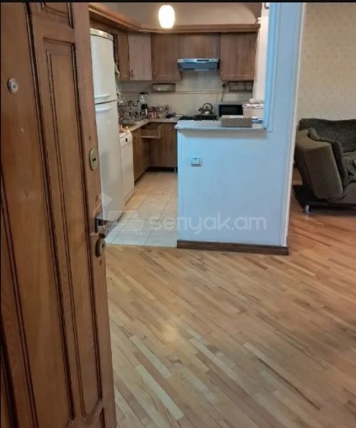 2 Սենյականոց Բնակարան Քարե Շենքում, 72քմ, 2/5 հարկ, Կոսմետիկ Վերանորոգված