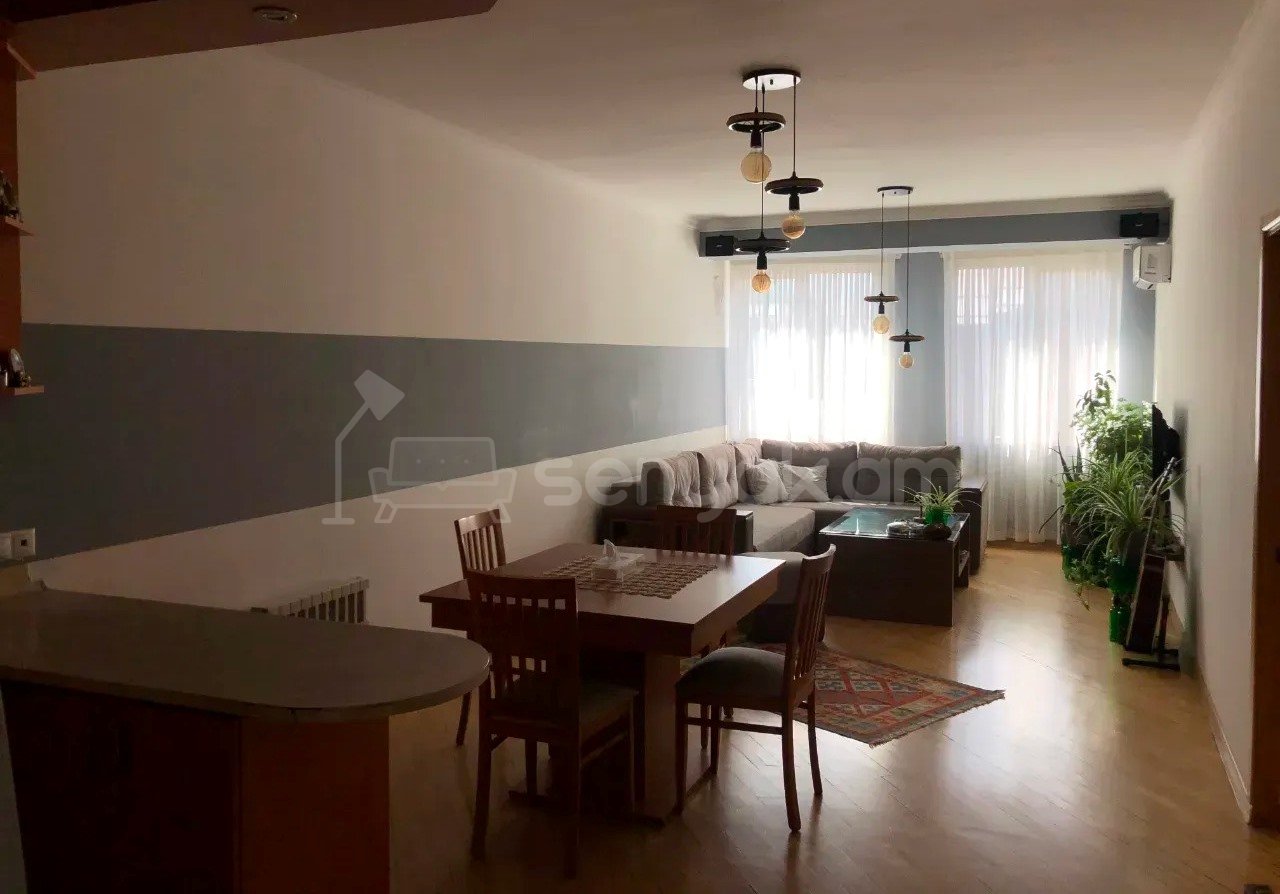 2 Սենյականոց Բնակարան, 55քմ, 3/4 հարկ, Կապիտալ Վերանորոգված