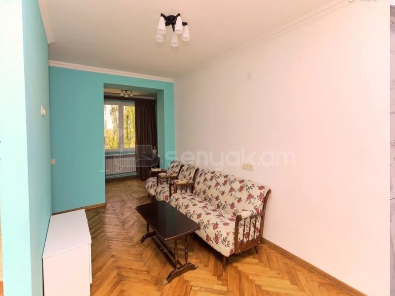 2 Սենյականոց Բնակարան Քարե Շենքում, 50քմ, 4/4 հարկ, Կապիտալ Վերանորոգված, Կահավորված, Արևկող