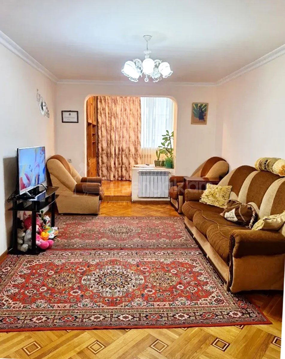 3 Սենյականոց Բնակարան, 75քմ, 4/5 հարկ, Կապիտալ Վերանորոգված