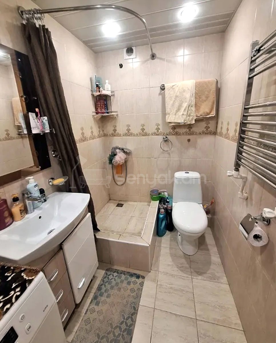 3 Սենյականոց Բնակարան, 75քմ, 4/5 հարկ, Կապիտալ Վերանորոգված