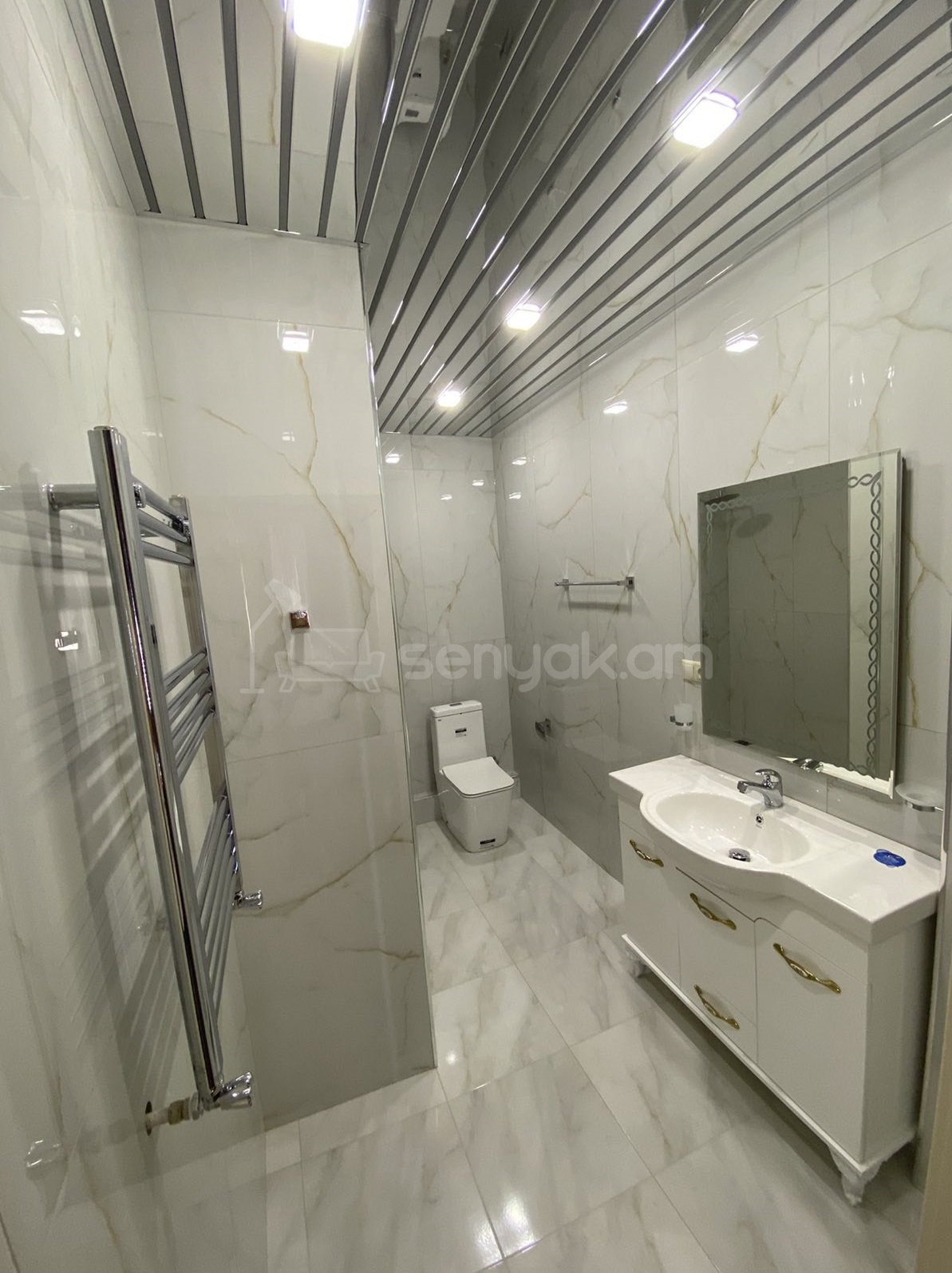 4 Սենյականոց Բնակարան Նորակառույցում, 155քմ, 11/15 հարկ, Դիզայներական Վերանորոգված