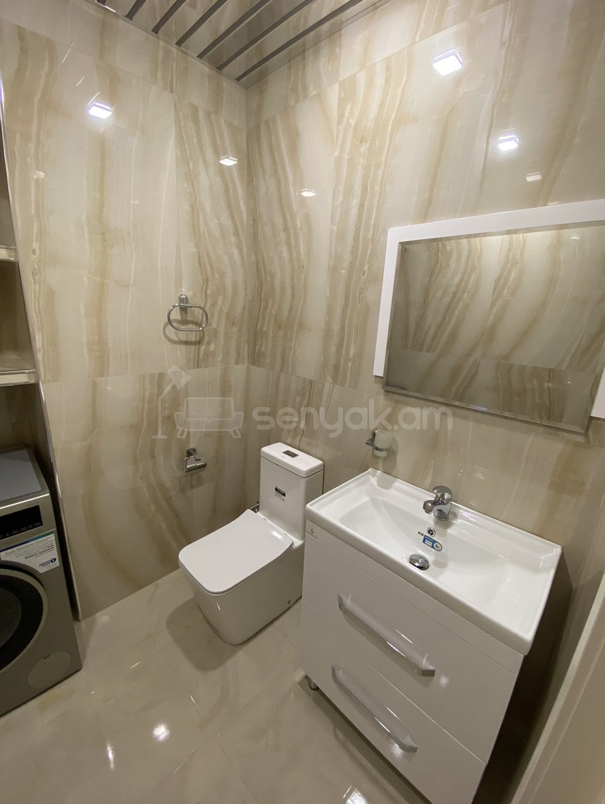 4 Սենյականոց Բնակարան Նորակառույցում, 155քմ, 11/15 հարկ, Դիզայներական Վերանորոգված