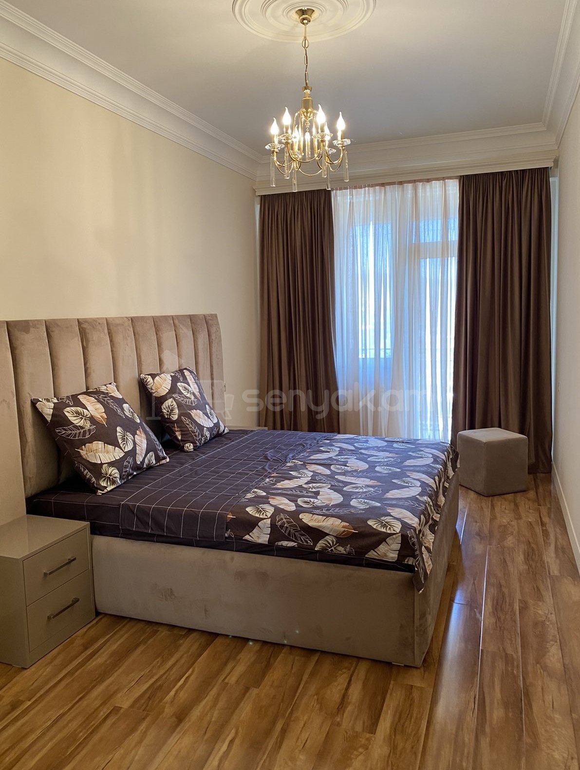 4 Սենյականոց Բնակարան Նորակառույցում, 155քմ, 11/15 հարկ, Դիզայներական Վերանորոգված