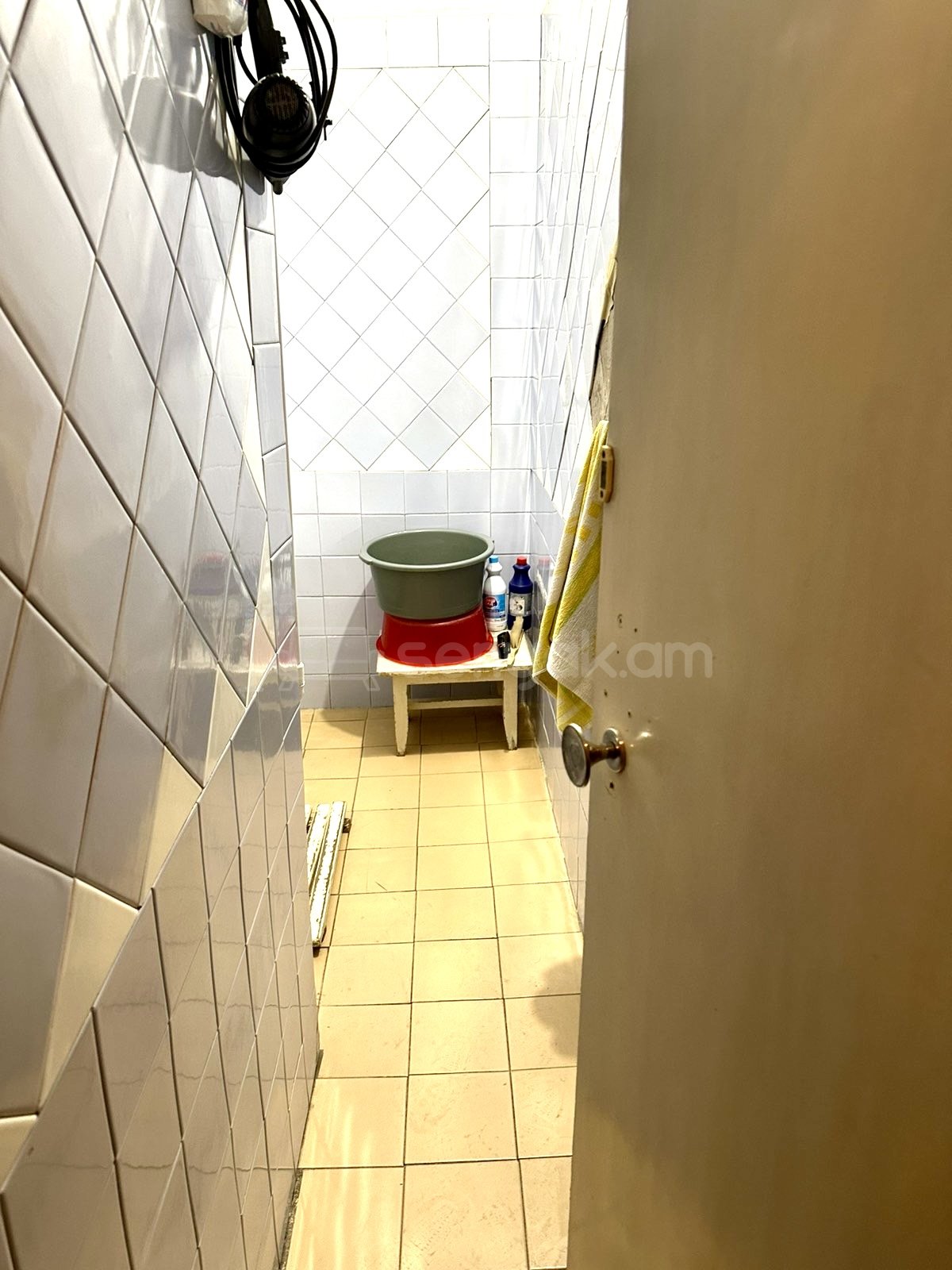 2 Սենյականոց Բնակարան, 70քմ, 5/9 հարկ, Պետական Վիճակում, Կահավորված