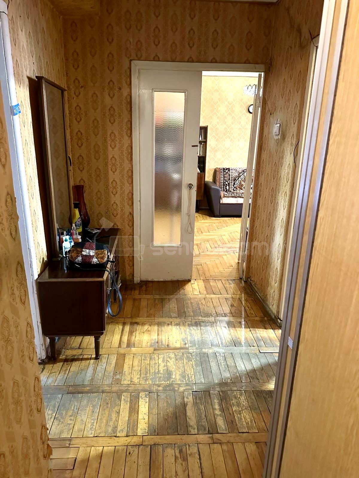 2 Սենյականոց Բնակարան, 70քմ, 5/9 հարկ, Պետական Վիճակում, Կահավորված