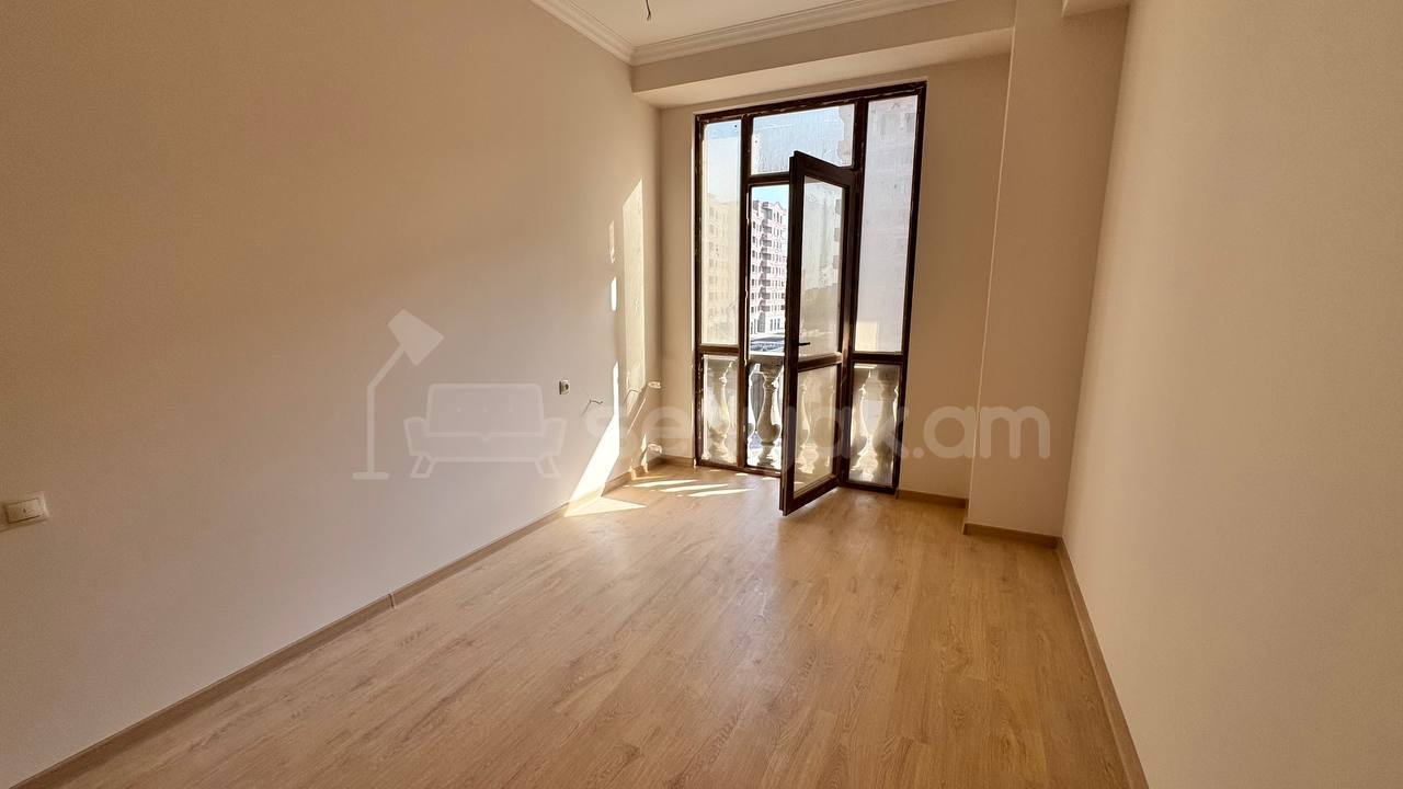 3 Սենյականոց Բնակարան, 75քմ, 3/8 հարկ, Կապիտալ Վերանորոգված