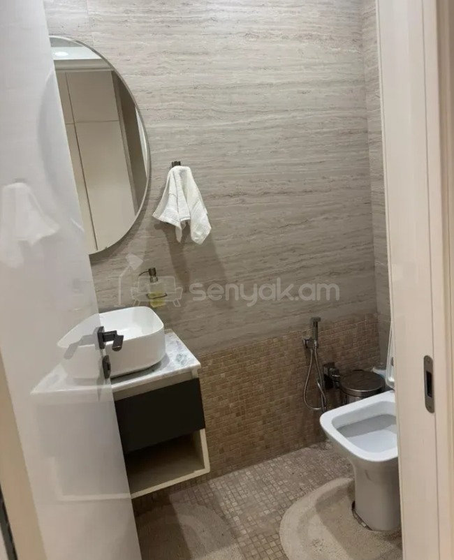 2 Սենյականոց Բնակարան Նորակառույցում, 63քմ, 5/18 հարկ, Դիզայներական Վերանորոգված, Կահավորված, Արևկող