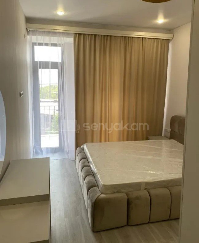 3 Սենյականոց Բնակարան Նորակառույցում, 120քմ, 6/16 հարկ, Դիզայներական Վերանորոգված, Կահավորված