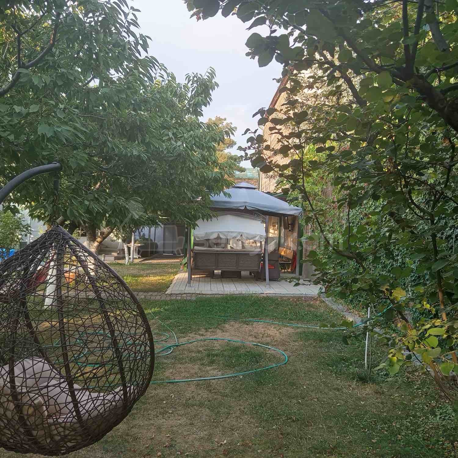 4 Սենյականոց Սեփական Տուն, 130քմ, Կապիտալ Վերանորոգված