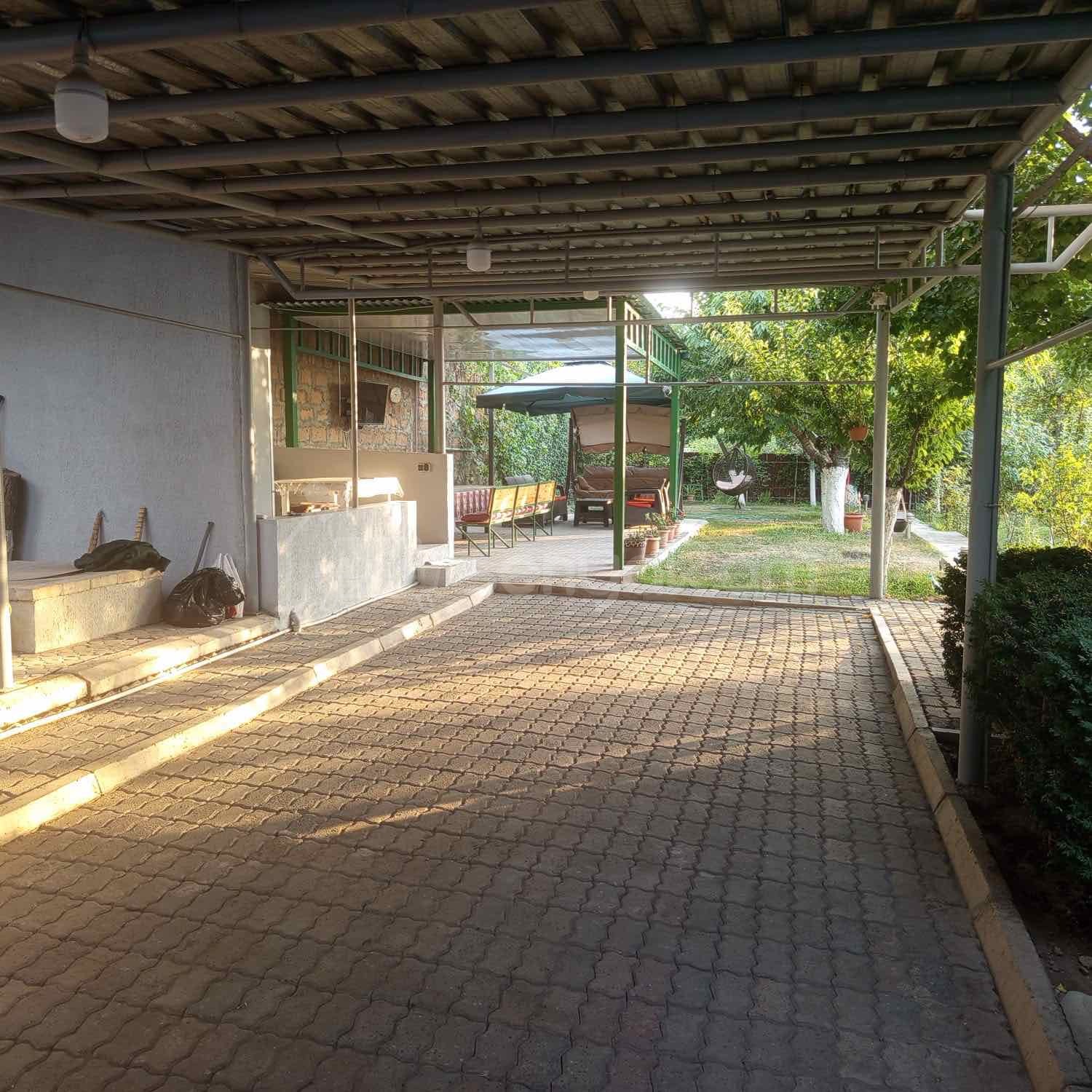 4 Սենյականոց Սեփական Տուն, 130քմ, Կապիտալ Վերանորոգված