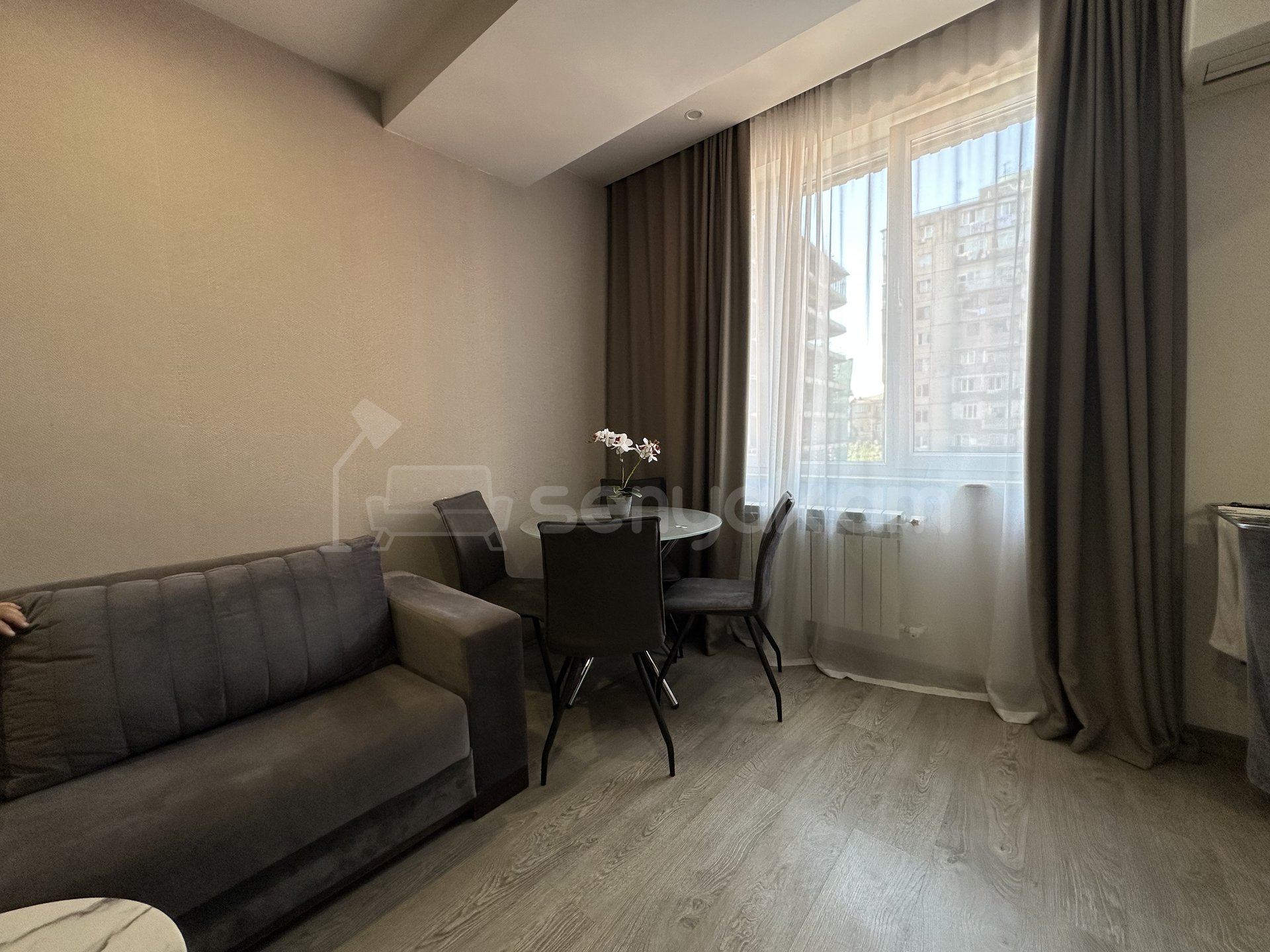 2 Սենյականոց Բնակարան, 51քմ, 6/12 հարկ, Կապիտալ Վերանորոգված