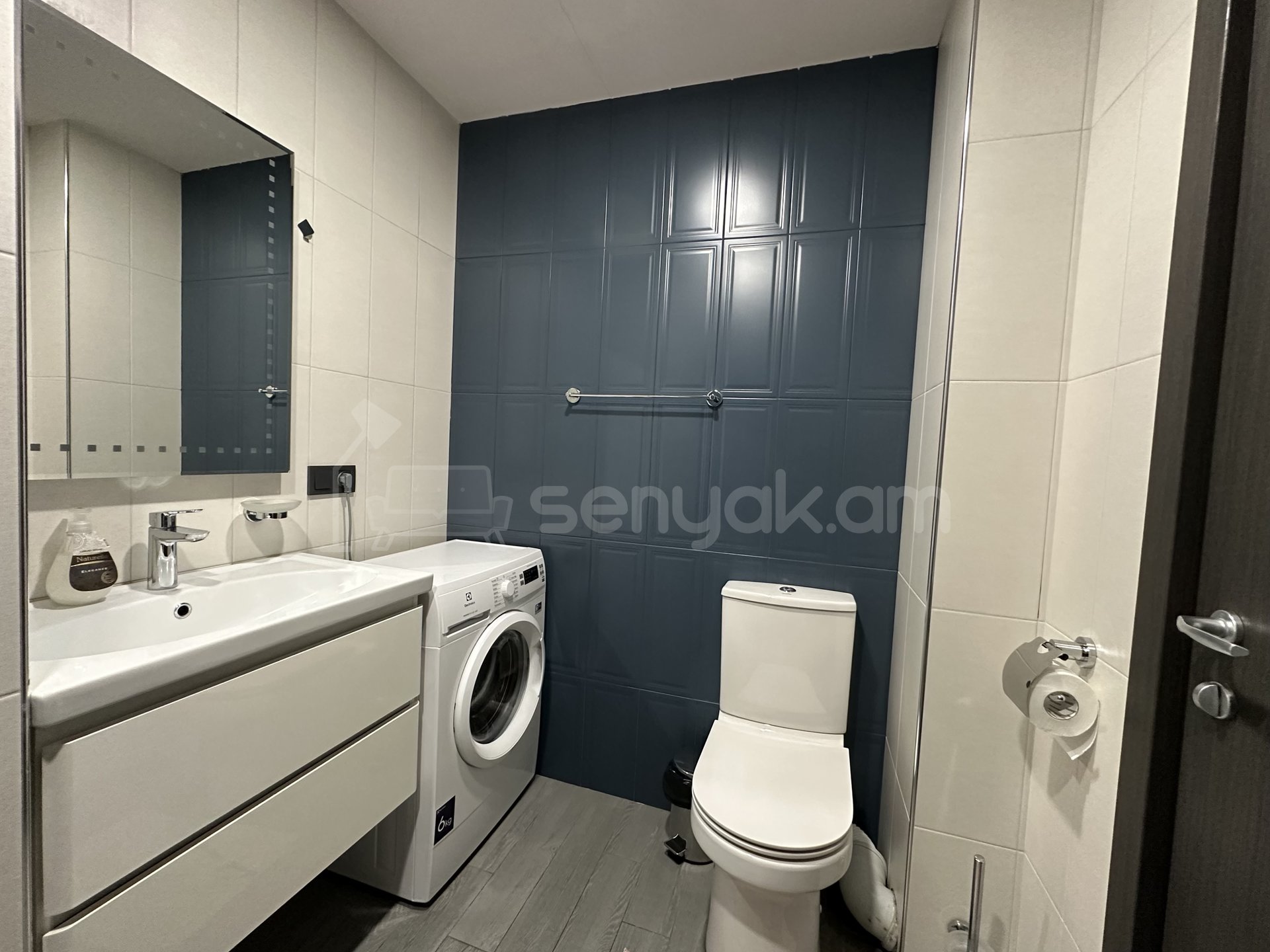 2 Սենյականոց Բնակարան, 51քմ, 6/12 հարկ, Կապիտալ Վերանորոգված