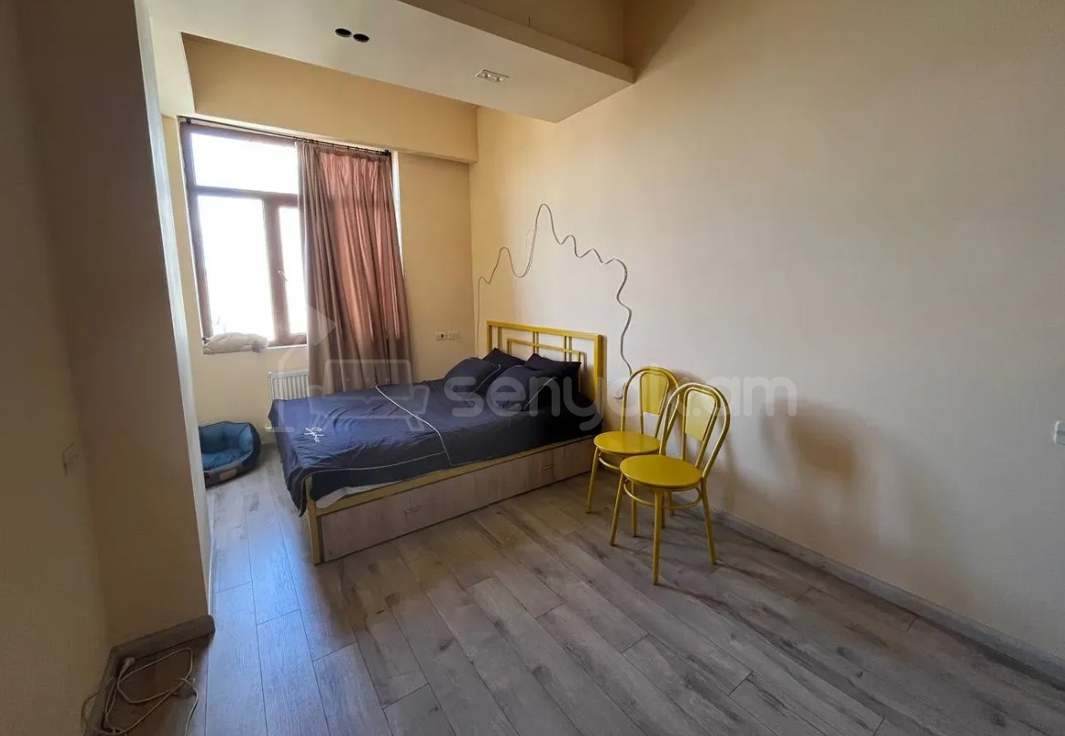 2 Սենյականոց Բնակարան, 65քմ, 14/16 հարկ, Դիզայներական Վերանորոգված, Կահավորված, Արևկող