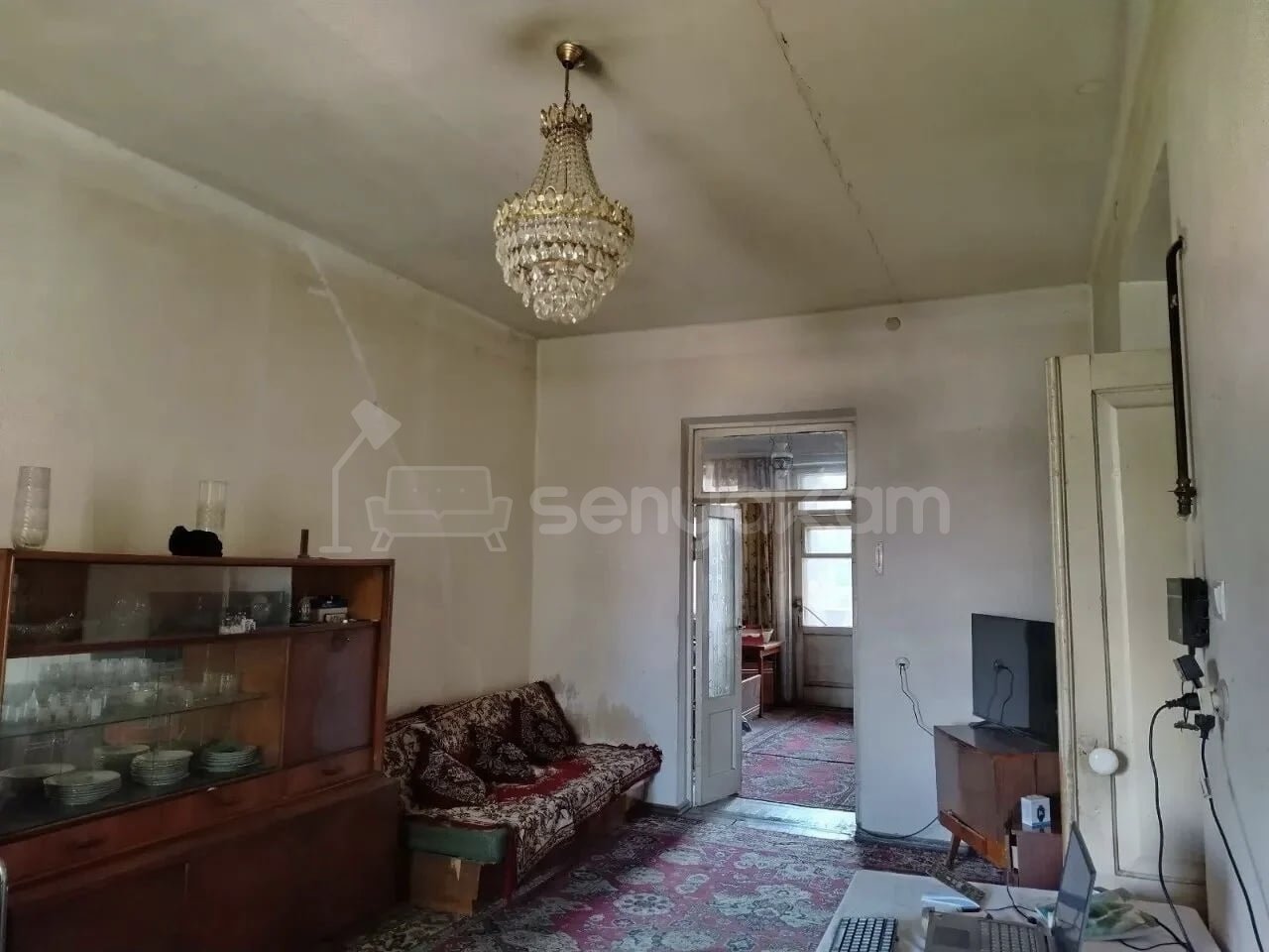 2 Սենյականոց Բնակարան Քարե Շենքում, 73քմ, 4/4 հարկ, Պետական Վիճակում