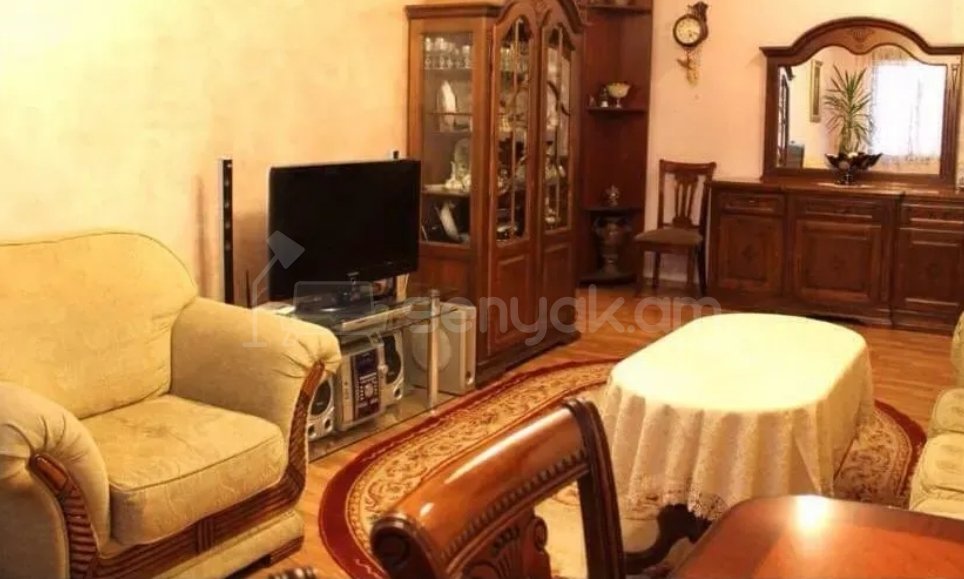 3 Սենյականոց Բնակարան, 87քմ, 9/10 հարկ, Կապիտալ Վերանորոգված, Կահավորված