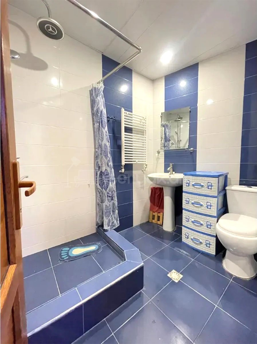 4 Սենյականոց Բնակարան, 93քմ, 10/16 հարկ, Դիզայներական Վերանորոգված