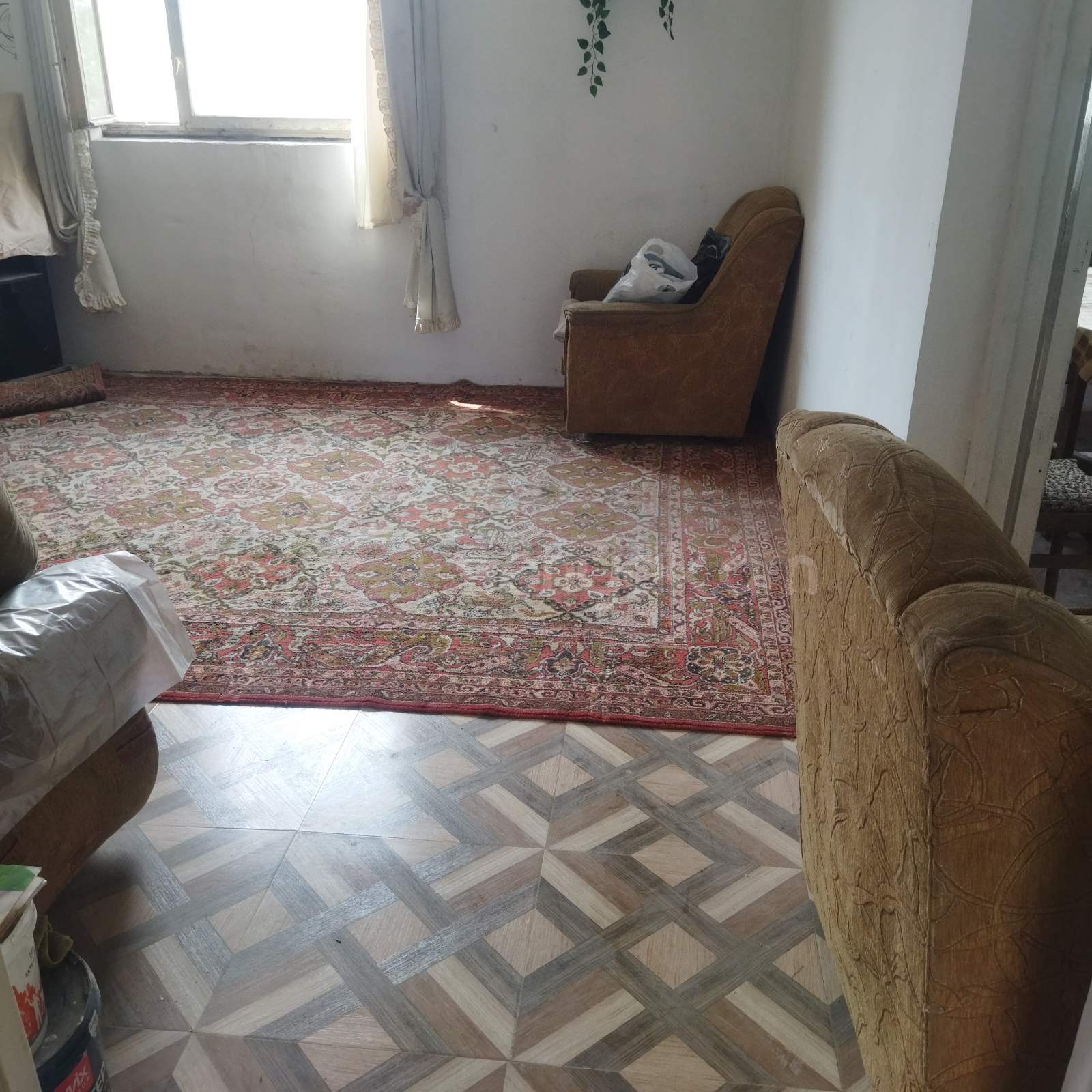 3 Սենյականոց Սեփական Տուն, 1000քմ, Կոսմետիկ Վերանորոգված, Կահավորված