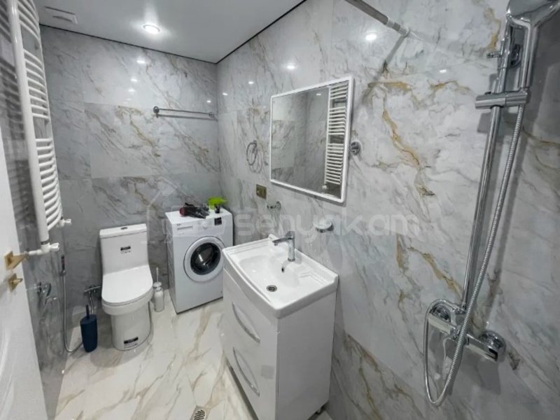 3 Սենյականոց Բնակարան, 67քմ, 2/10 հարկ, Դիզայներական Վերանորոգված, Կահավորված, Արևկող