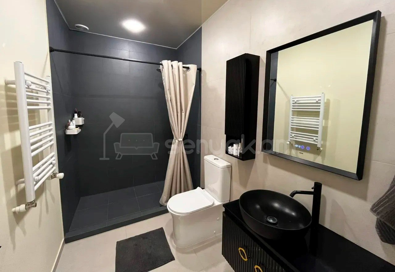 4 Սենյականոց Բնակարան Նորակառույցում, 92քմ, 4/13 հարկ, Դիզայներական Վերանորոգված