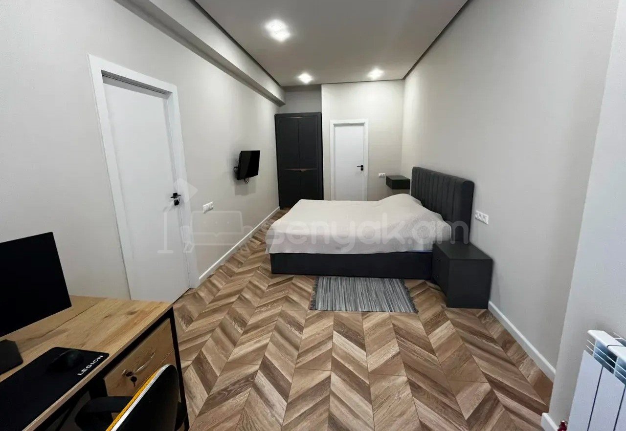 4 Սենյականոց Բնակարան Նորակառույցում, 92քմ, 4/13 հարկ, Դիզայներական Վերանորոգված