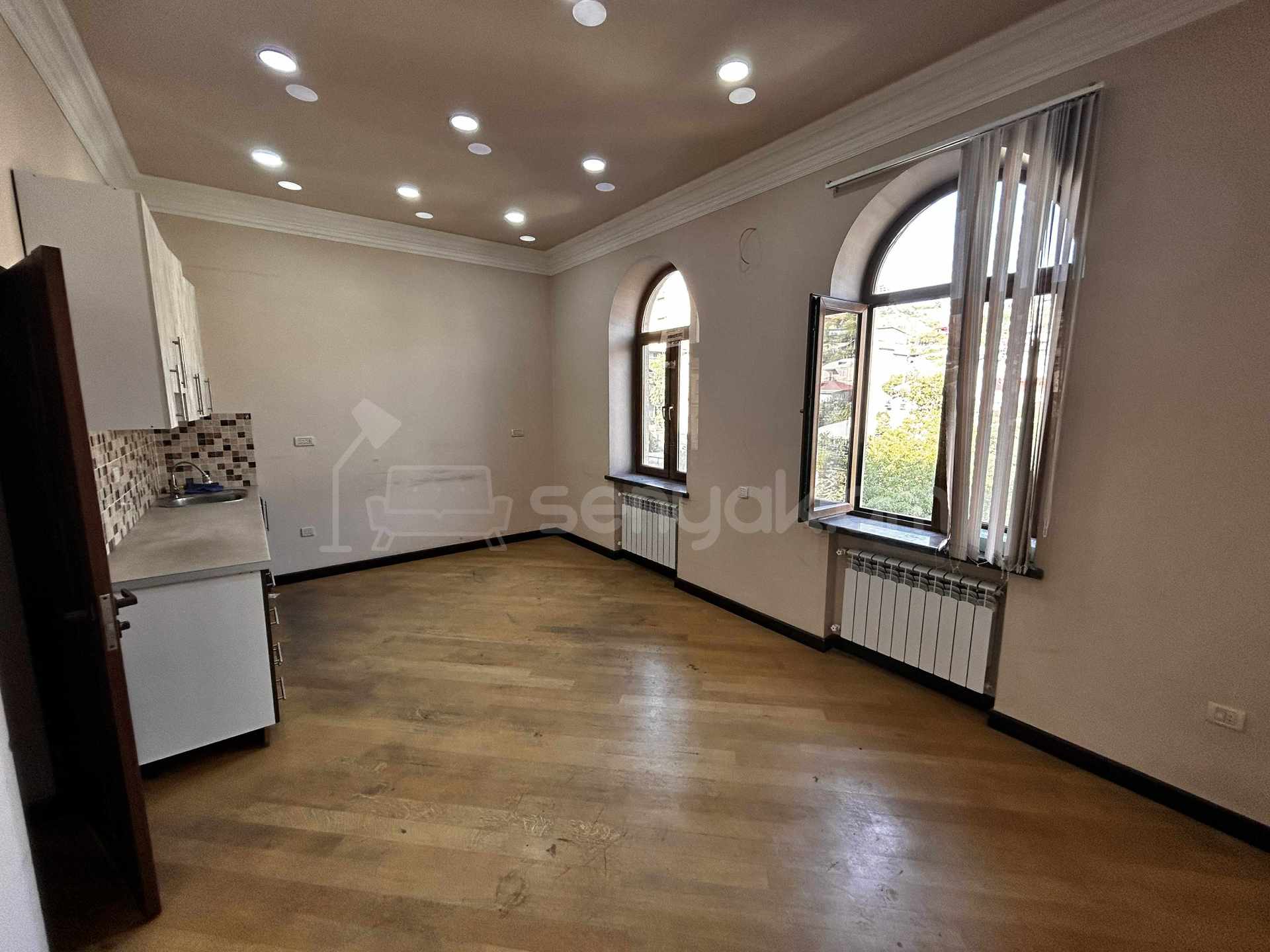 Օֆիսային Տարածք, 50քմ, Կապիտալ Վերանորոգված