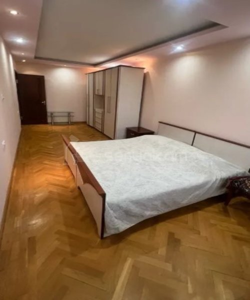 3 Սենյականոց Բնակարան, 96քմ, 9/15 հարկ, Կապիտալ Վերանորոգված, Կահավորված, Արևկող