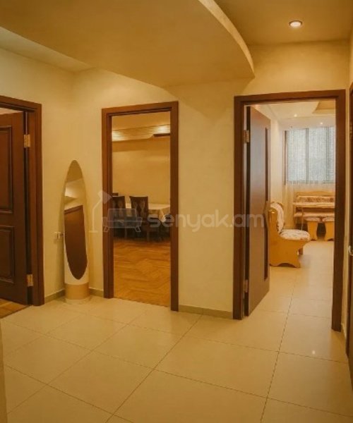 3 Սենյականոց Բնակարան, 96քմ, 9/15 հարկ, Կապիտալ Վերանորոգված, Կահավորված, Արևկող