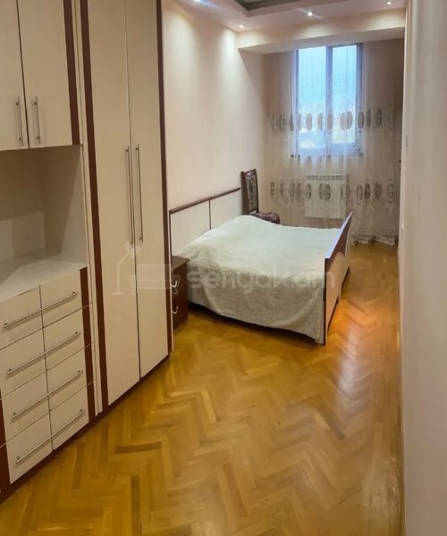 3 Սենյականոց Բնակարան, 96քմ, 9/15 հարկ, Կապիտալ Վերանորոգված, Կահավորված, Արևկող