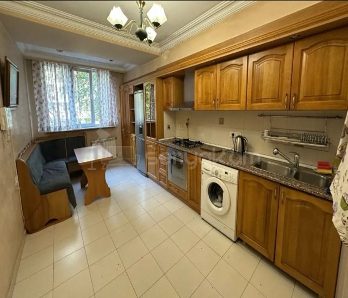 3 Սենյականոց Բնակարան, 75քմ, 2/9 հարկ, Կապիտալ Վերանորոգված, Կահավորված, Արևկող