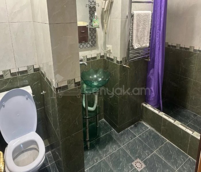 3 Սենյականոց Բնակարան, 75քմ, 2/9 հարկ, Կապիտալ Վերանորոգված, Կահավորված, Արևկող