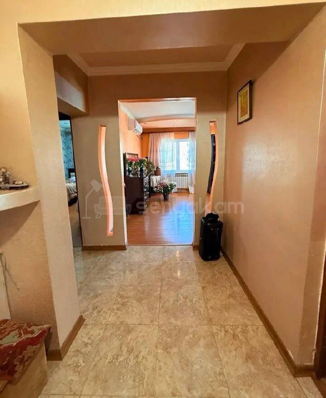 4 Սենյականոց Բնակարան, 92քմ, 8/9 հարկ, Կապիտալ Վերանորոգված