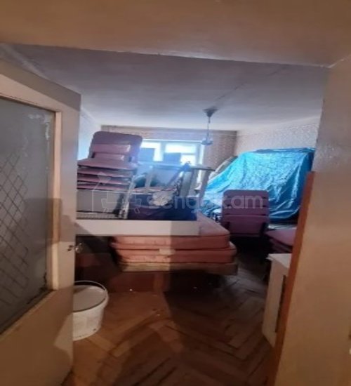 3 Սենյականոց Բնակարան Քարե Շենքում, 71քմ, 2/4 հարկ, Պետական Վիճակում