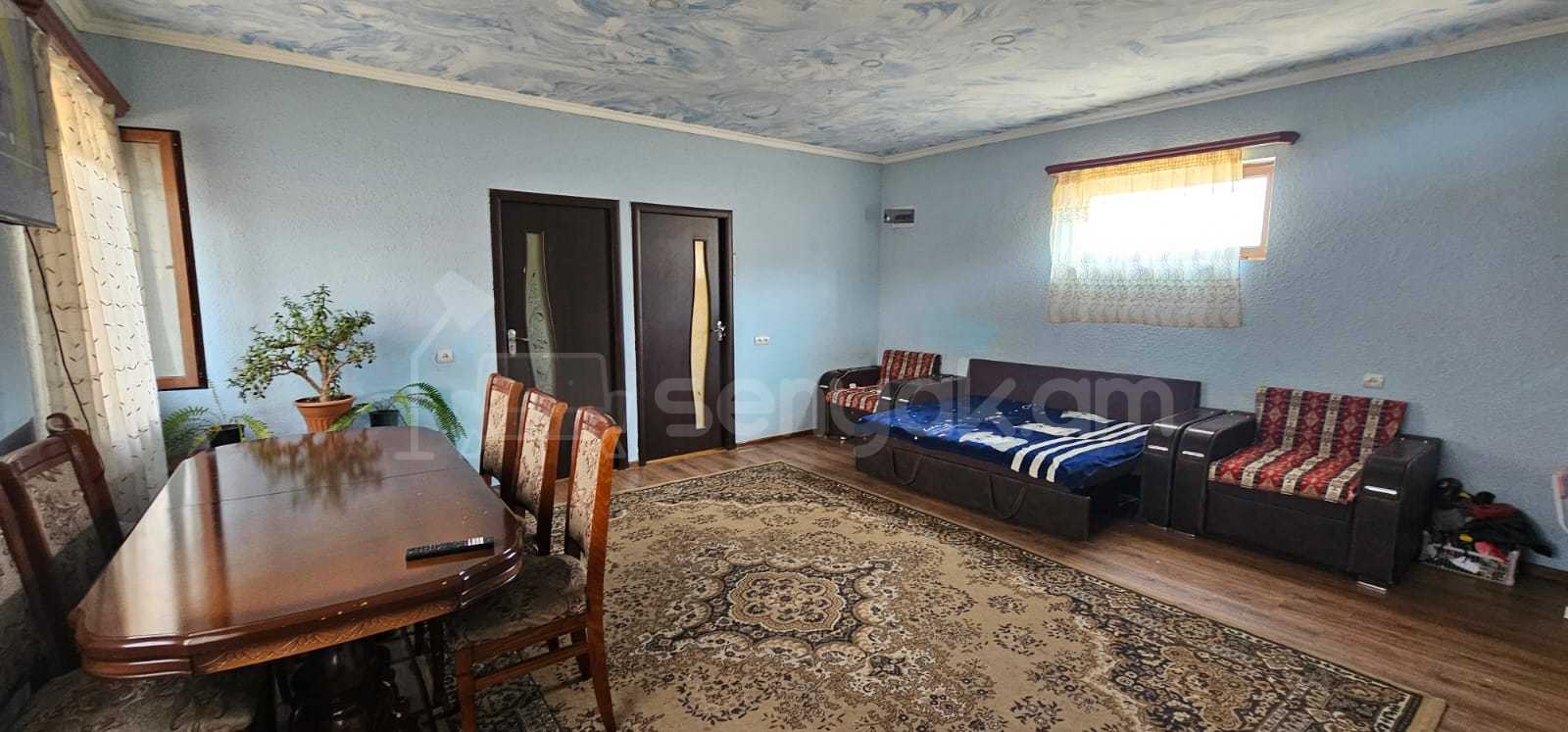 6 Սենյականոց Սեփական Տուն, 127քմ, Կոսմետիկ Վերանորոգված