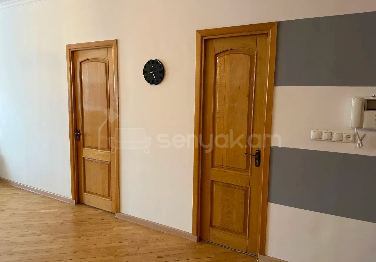 2 Սենյականոց Բնակարան Նորակառույցում, 55քմ, 3/4 հարկ, Կապիտալ Վերանորոգված