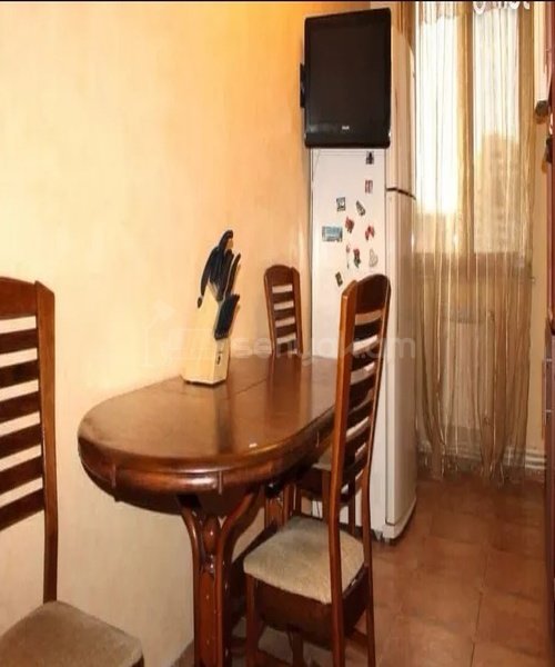 3 Սենյականոց Բնակարան, 87քմ, 9/10 հարկ, Կապիտալ Վերանորոգված, Կահավորված, Արևկող