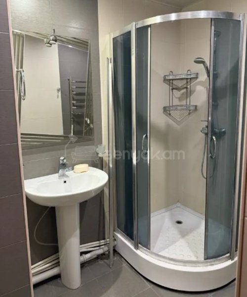 3 Սենյականոց Բնակարան, 87քմ, 9/10 հարկ, Կապիտալ Վերանորոգված, Կահավորված, Արևկող