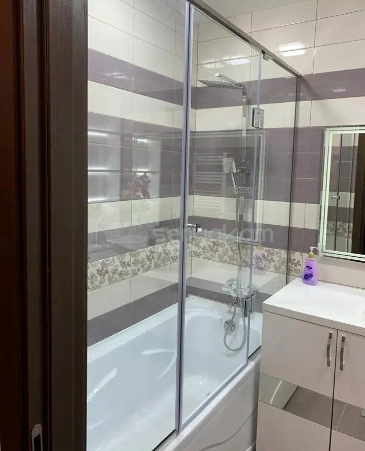 3 Սենյականոց Բնակարան Նորակառույցում, 70քմ, 14/15 հարկ, Դիզայներական Վերանորոգված