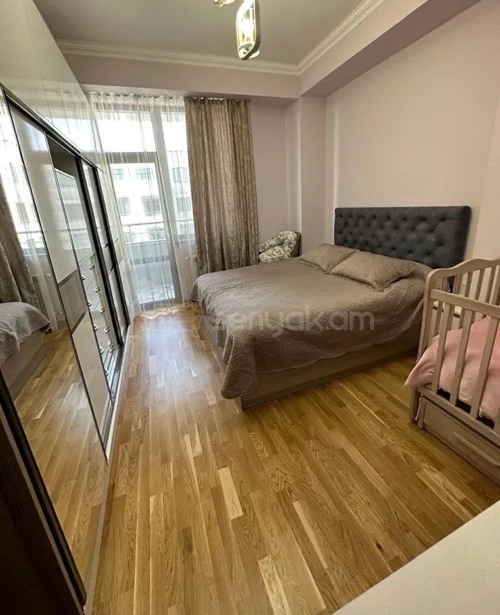 3 Սենյականոց Բնակարան Նորակառույցում, 70քմ, 14/15 հարկ, Դիզայներական Վերանորոգված