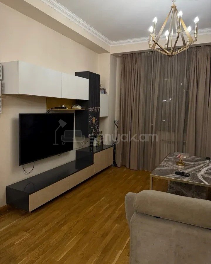 3 Սենյականոց Բնակարան Նորակառույցում, 70քմ, 14/15 հարկ, Դիզայներական Վերանորոգված