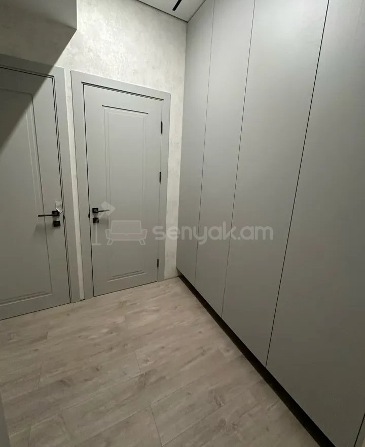 3 Սենյականոց Բնակարան Նորակառույցում, 75քմ, 11/18 հարկ, Կապիտալ Վերանորոգված