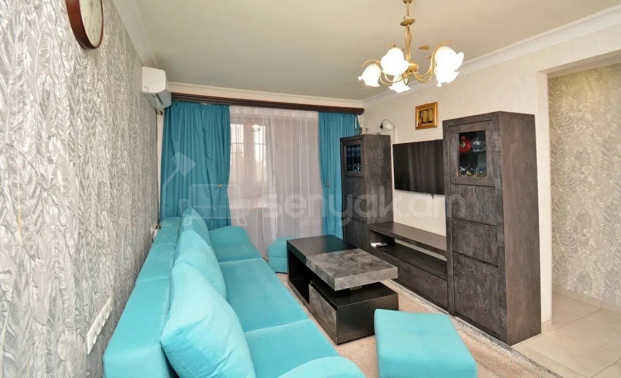 2 Սենյականոց Բնակարան Քարե Շենքում, 52քմ, 2/4 հարկ, Կապիտալ Վերանորոգված