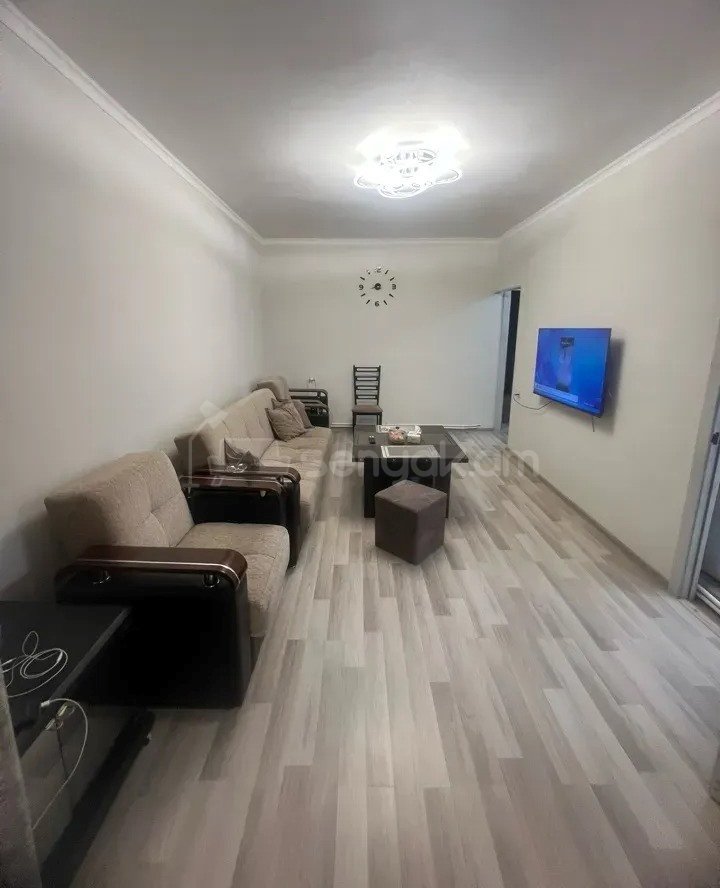 2 Սենյականոց Բնակարան Քարե Շենքում, 59քմ, 5/5 հարկ, Կապիտալ Վերանորոգված