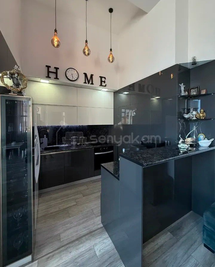 4 Սենյականոց Բնակարան Նորակառույցում, 122քմ, 9/9 հարկ, Կապիտալ Վերանորոգված